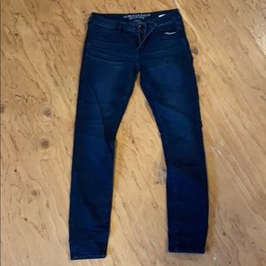 ♥️SALE American Eagle Super Low Jegging 10 Long